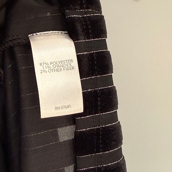 J. Jill Weathervane Black Silver Metallic Stripe Velvet Top 3/4 Sleeve Small NWT - Picture 3 of 5